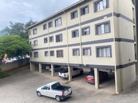 2 Bedroom Apartment in Sonheuwel