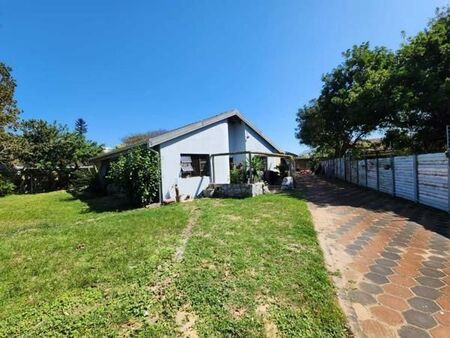 3 Bedroom House in Meer En See