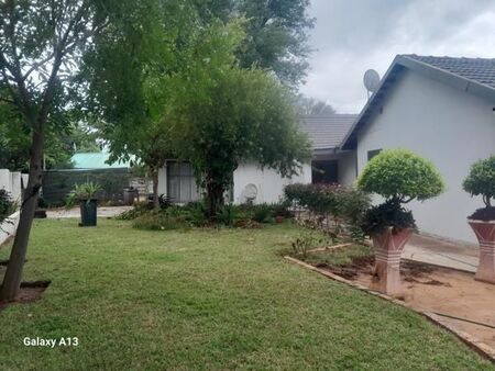 3 Bedroom House in Onverwacht