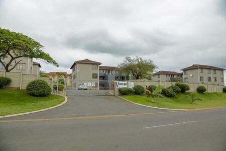 2 Bedroom Apartment in Brackenham