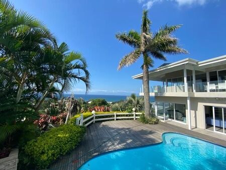 5 Bedroom House in Southbroom