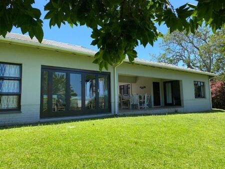 6 Bedroom House in Southbroom