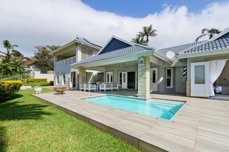 4 Bedroom House in Southbroom