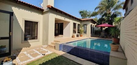 3 Bedroom cluster to rent in North Riding, Randburg