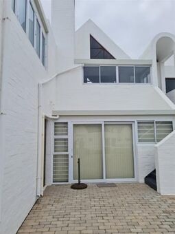 2 Bedroom Apartment in Dwarskersbos