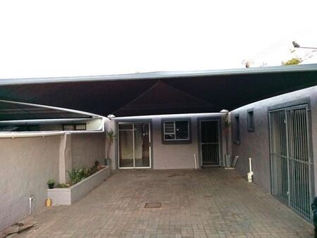 3 Bedroom House in Velddrif