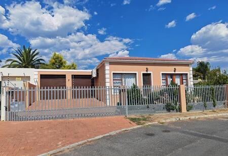 3 Bedroom House in Wellington Central