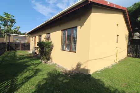 3 Bedroom Simplex in Escombe