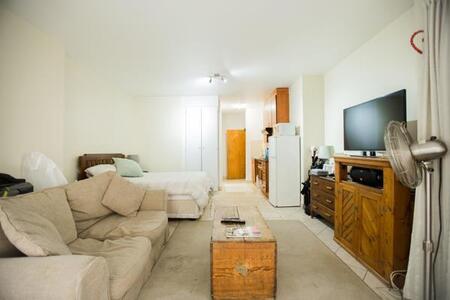 1 Bedroom Apartment in Hazeldean