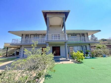 3 Bedroom Apartment in Stanger Manor