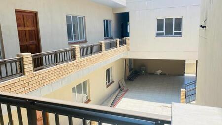 4 Bedroom Apartment in Stanger Manor