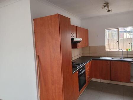 3 Bedroom Townhouse in Dersley