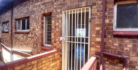 1 Bedroom Apartment in Primrose