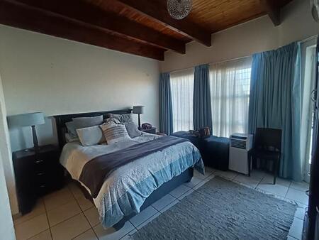 3 Bedroom Townhouse in Petersfield