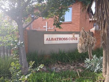 2 Bedroom House in Albertsdal