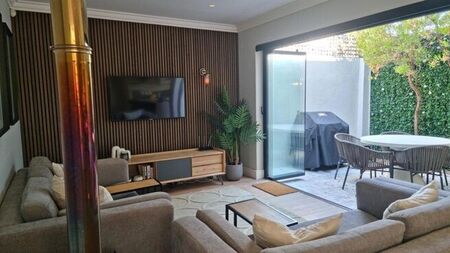 3 Bedroom house to rent in Sea Point, Cape Town