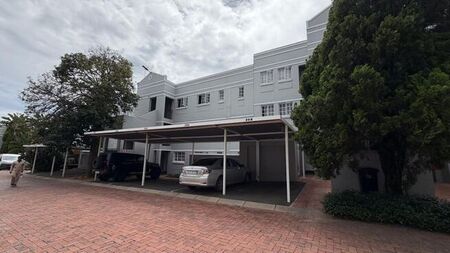 1 Bedroom townhouse - sectional to rent in Morningside, Sandton