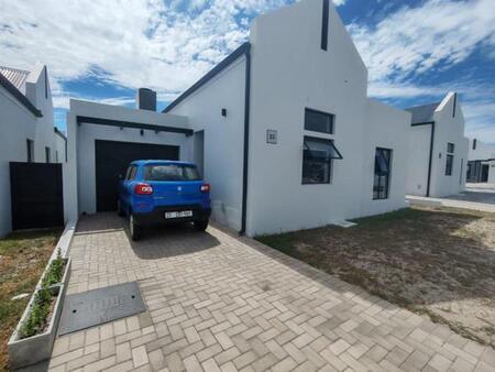 3 Bedroom House in Laguna Sands