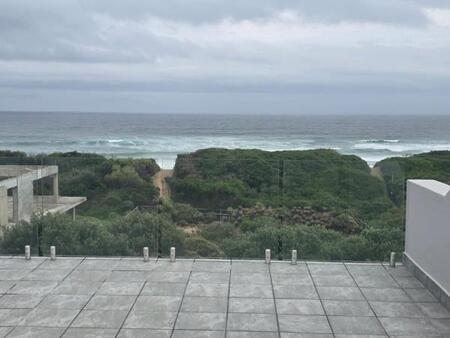 3 Bedroom House in Myoli Beach