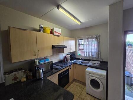 2 Bedroom Townhouse in Germiston South