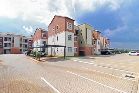 2 Bedroom Apartment in Helderwyk