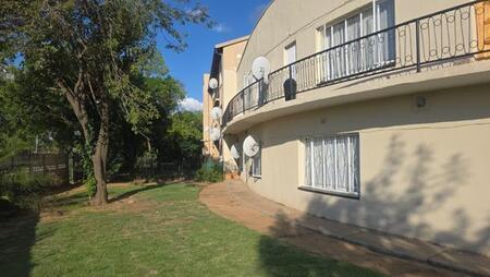 2 Bedroom Apartment in Dagbreek