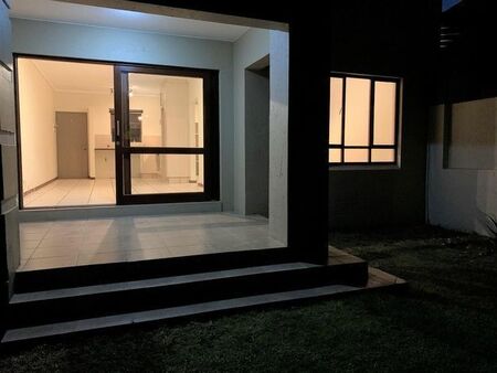 1 Bedroom apartment to rent in Broadacres, Sandton