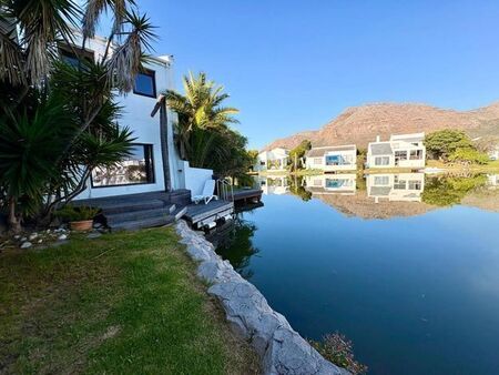 3 Bedroom house to rent in Marina Da Gama, Cape Town
