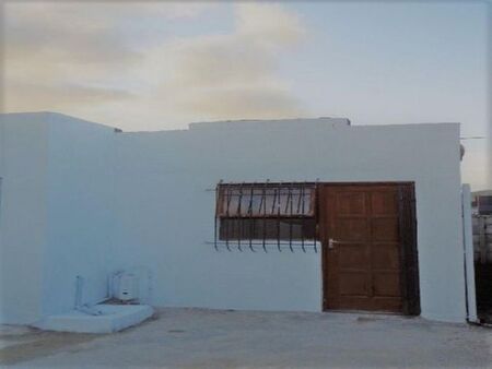 1 Bedroom bachelor to rent in Parow Valley