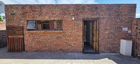 1 Bedroom cottage to rent in Linton Grange, Port Elizabeth