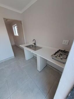 1 Bedroom Apartment in Kleinmond