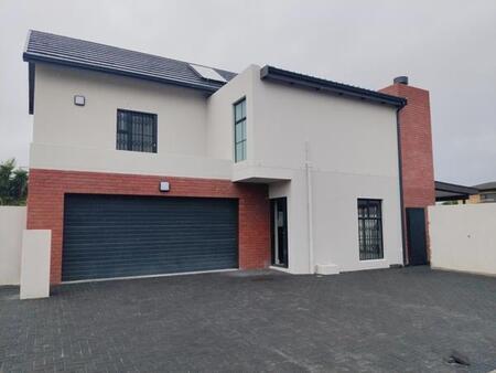 3 Bedroom House in Goodwood Estate