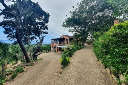 5 Bedroom House in Trafalgar