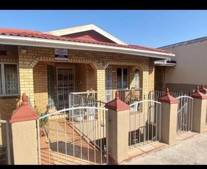 3 Bedroom House in Bayview