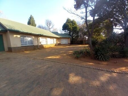 3 Bedroom House in Rensburg