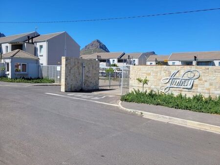 2 Bedroom apartment to rent in Amstelhof, Paarl