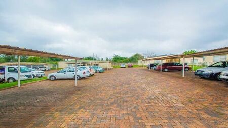 3 Bedroom apartment to rent in Florida, Roodepoort