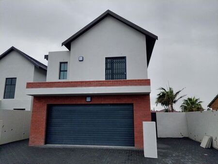 3 Bedroom house to rent in Goodwood Estate