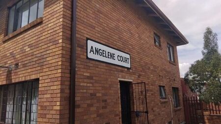 1 Bedroom apartment to rent in Florida, Roodepoort