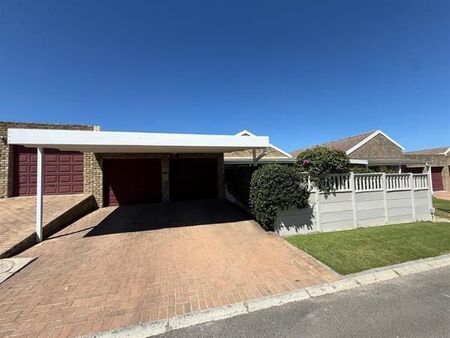 3 Bedroom House in Goedemoed