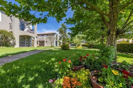 2 Bedroom Apartment in Goedemoed