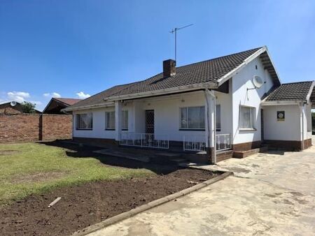 3 Bedroom House in Howick West