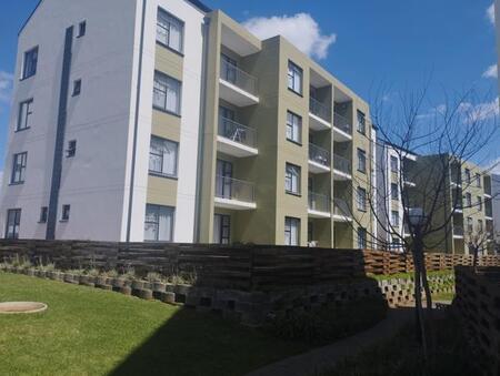 2 Bedroom Apartment in Savannah Country Estate