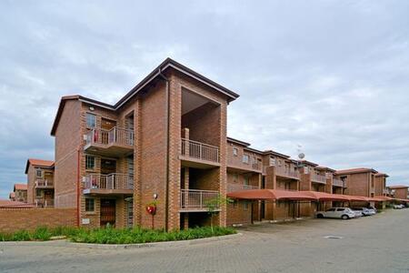 2 Bedroom Apartment in Edenvale