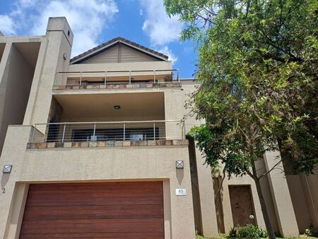 3 Bedroom duplex townhouse - sectional to rent in Steiltes, Nelspruit