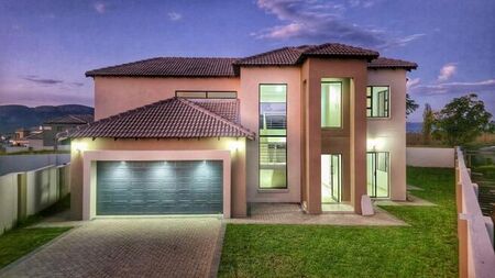 4 Bedroom house to rent in Everglades Estate, Hartbeespoort