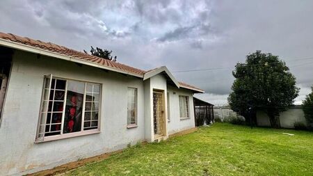 2 Bedroom house to rent in Secunda