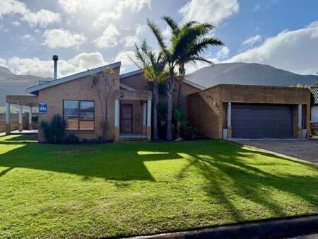 3 Bedroom House in Kleinmond