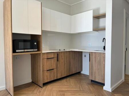 Studio Apartment in Century City