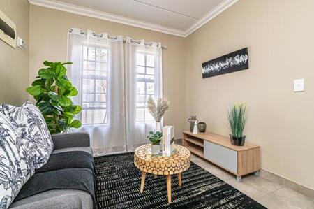 2 Bedroom Apartment in Scottsdene